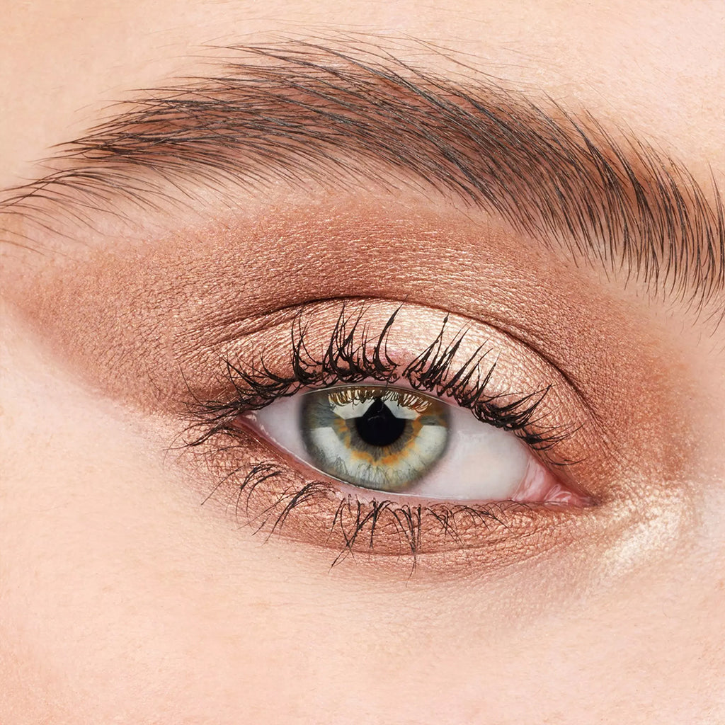 Nothing compares to NUDE Essence® eyeshadow palette